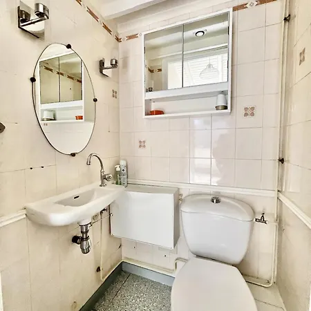Little House 2 Bedrooms -terrace, Center Near Paris And Orly