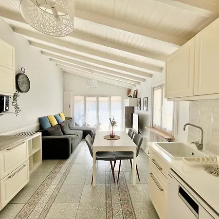 بيت للعطل Little House 2 Bedrooms -terrace, Center Near Paris And Orly *